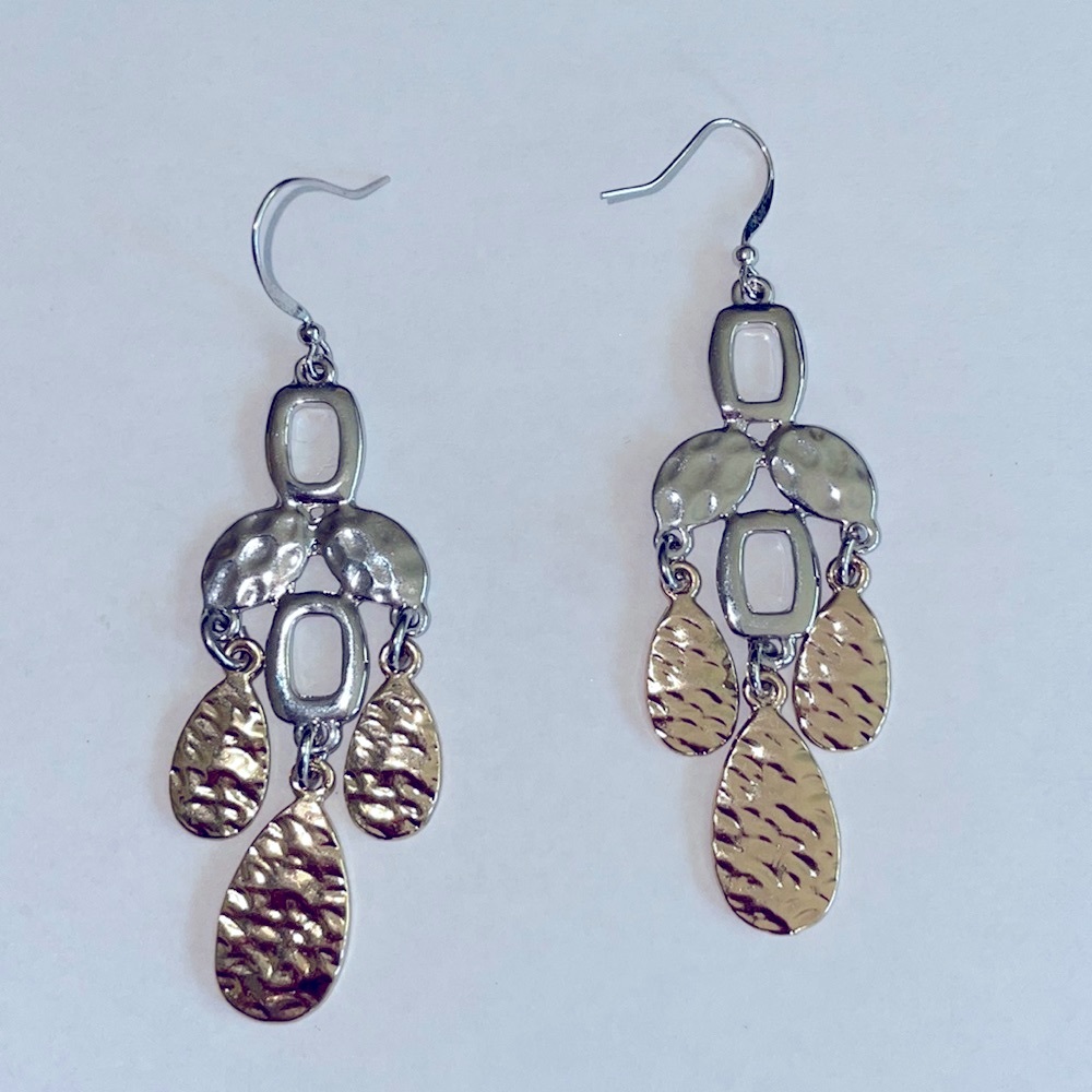 Silver and gold 🥰